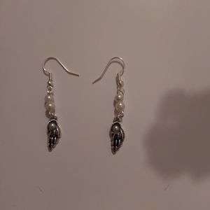 Handmade- pearl and shells summer earrings